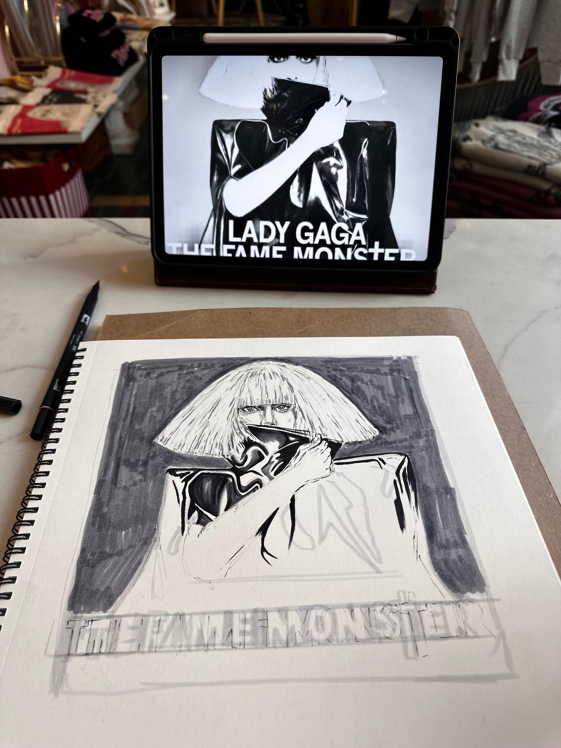 Lady Gaga - T-Shirt